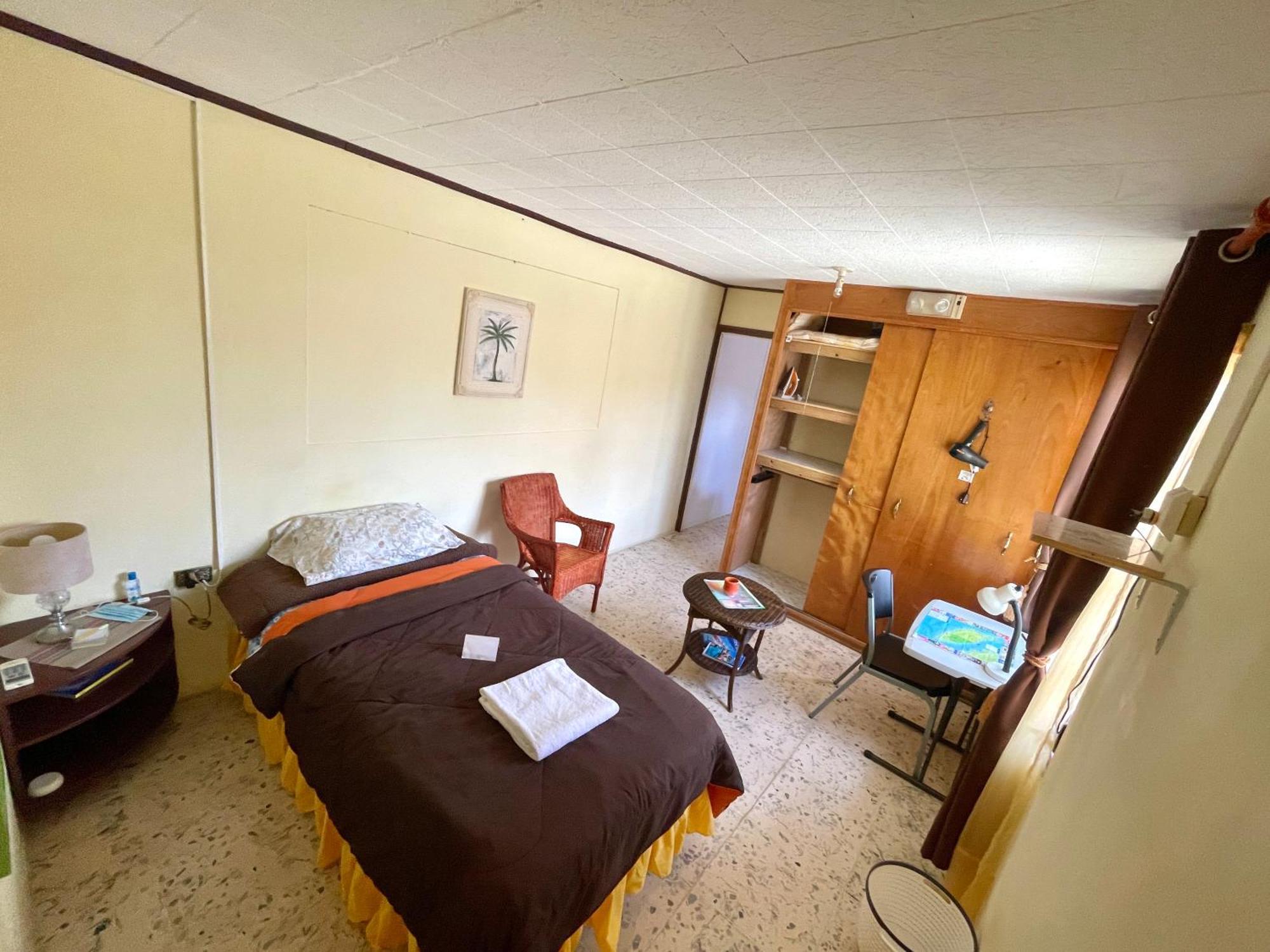 Aruba Backpackers Apartment Oranjestad Ngoại thất bức ảnh
