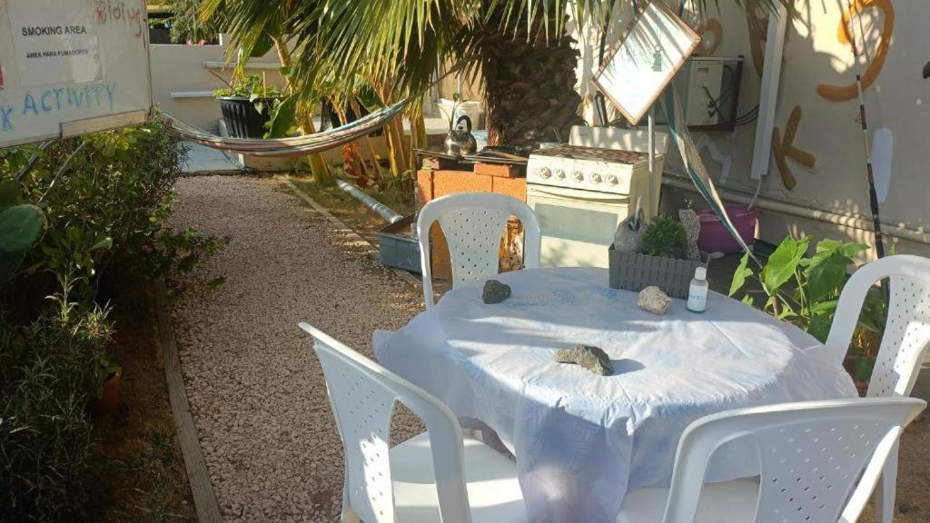 Aruba Backpackers Apartment Oranjestad Ngoại thất bức ảnh